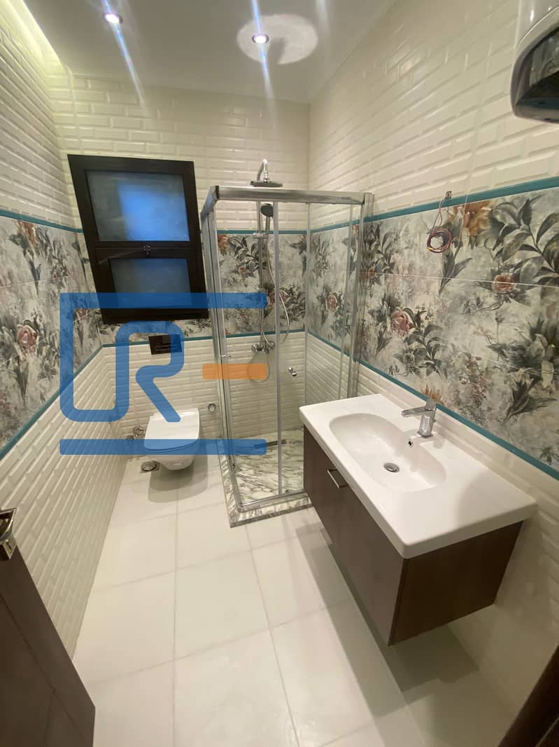 17 c00ae035-b60a-48ab-b694-9ac3e068ad9a. jpg