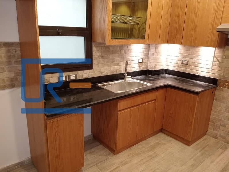 19 cd7141c5-2530-4485-847a-050d96c47563. jpg