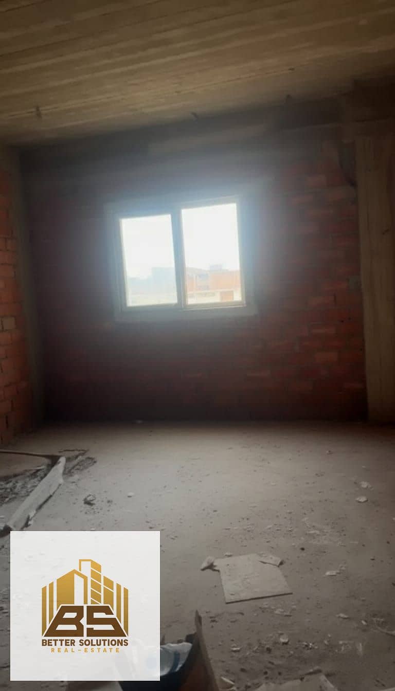 5 86bcc5e0-d0c8-47c8-bda1-a28e76c6284a. jpg