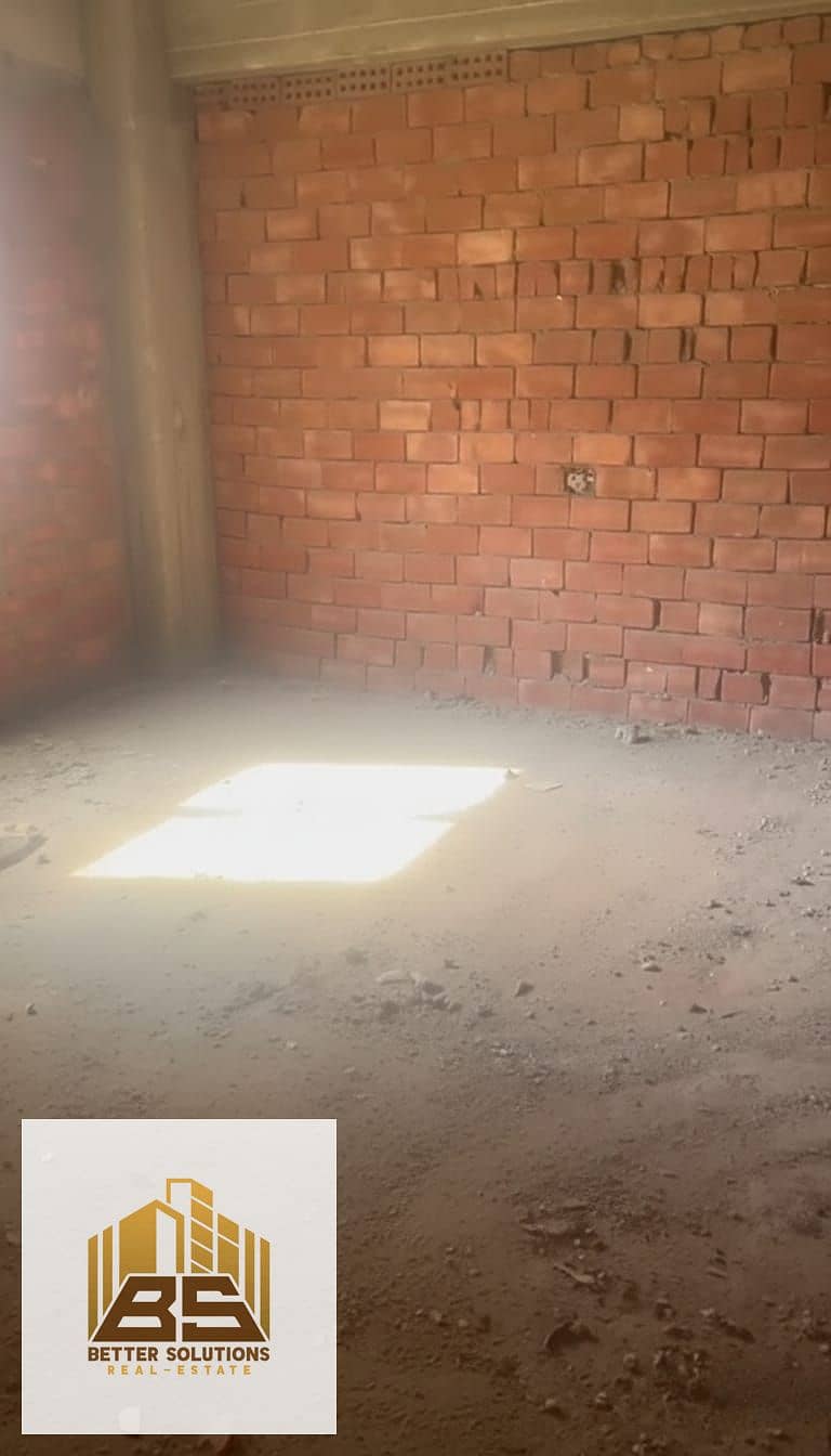 6 4caa0c42-2b68-422a-9bbe-8c4dc29524cf. jpg