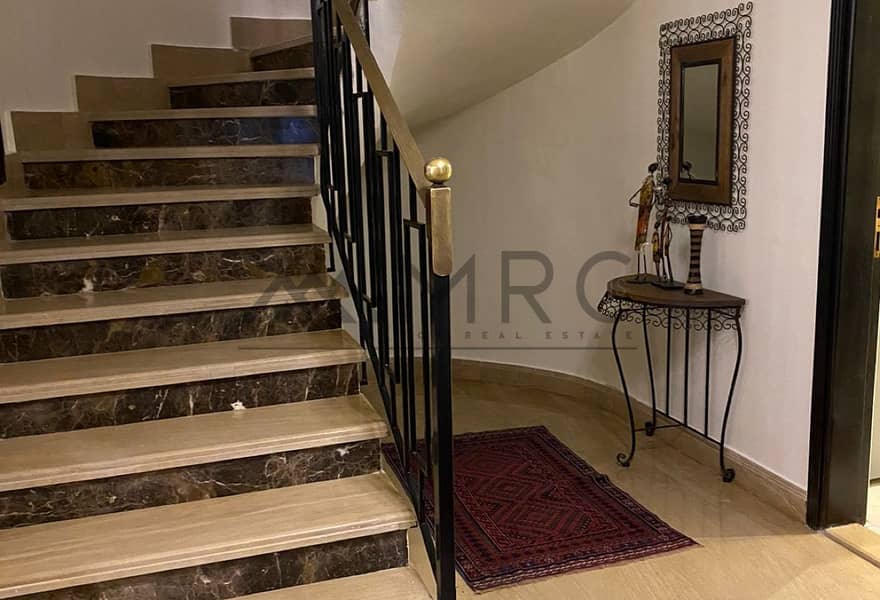 9 8ffb6a8d-a924-4b00-b400-46d3ac4158ce. jpg