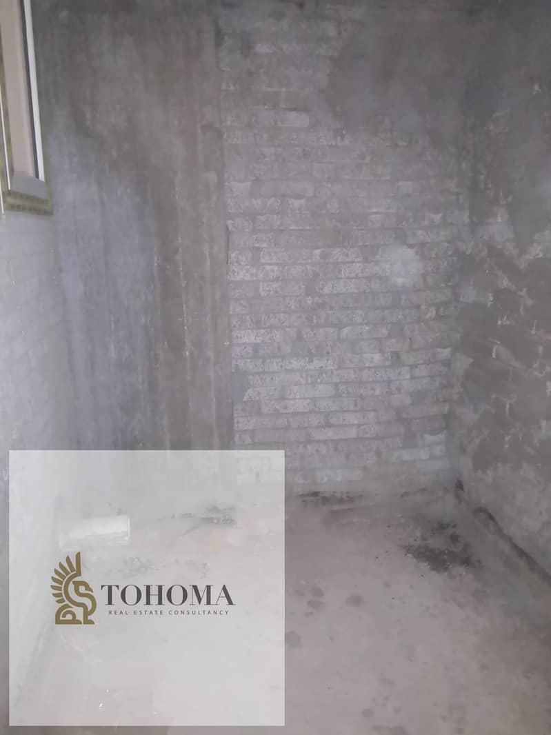 6 e2de7533-e383-4056-94cd-cd004ce8d72b. jpg