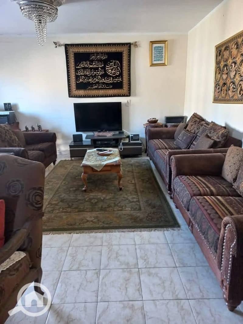 3 99c9cd8e-1f47-46fd-9eb5-3a6748311a56. jpeg