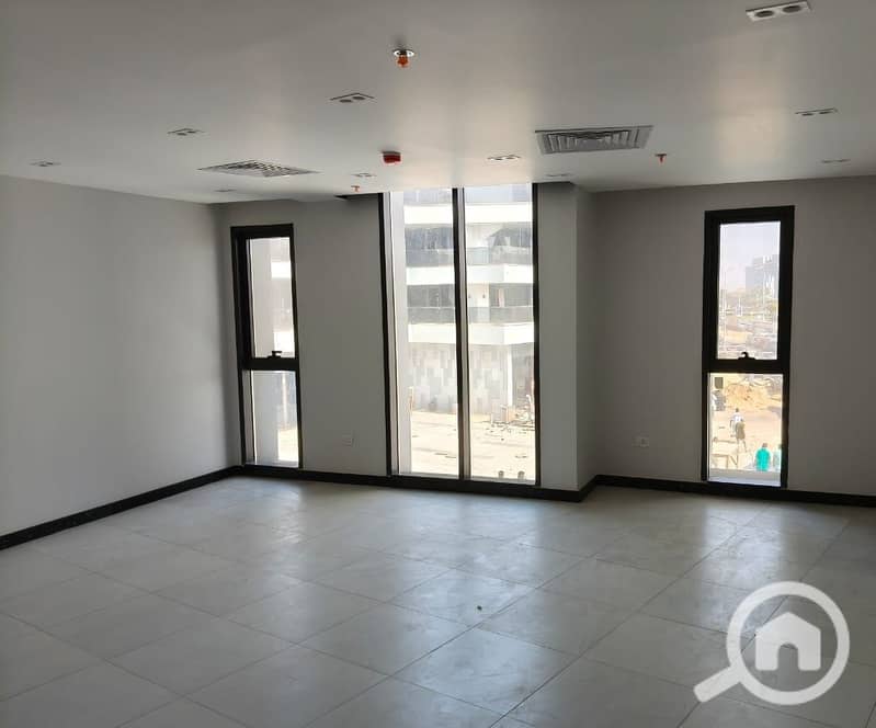 WhatsApp Image 2025-10-29 at 18.50. 29_05580f4e. jpg WhatsApp Image 2025-10-29 at 18.50. 29_05580f4e. jpg