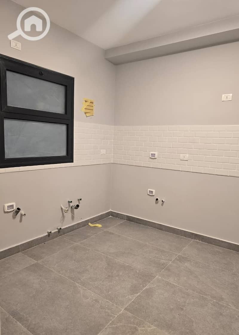 5 WhatsApp Image 2025-10-04 at 11.13. 17_f44ecffd. jpg