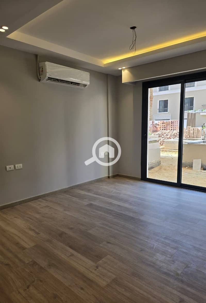 6 WhatsApp Image 2025-10-04 at 11.13. 18_3d0c3ca6. jpg