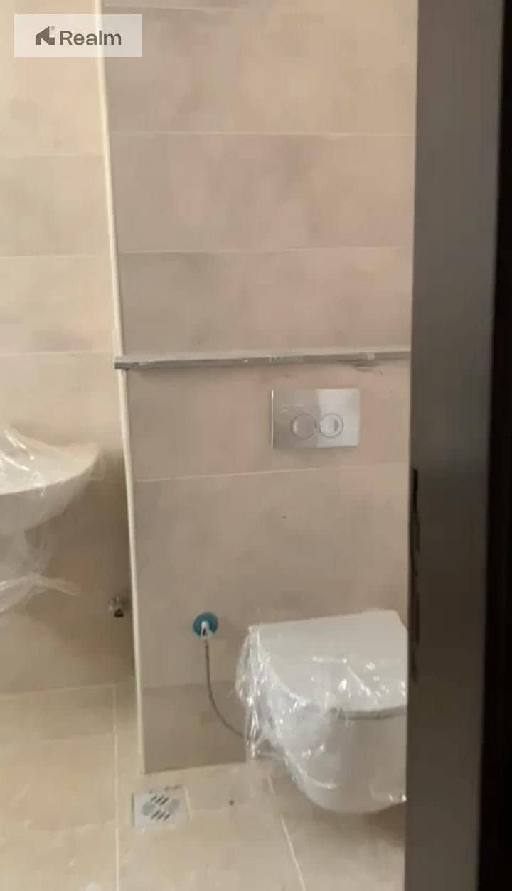 5 WhatsApp Image 2025-12-04 at 11.43. 50 AM (1). jpeg