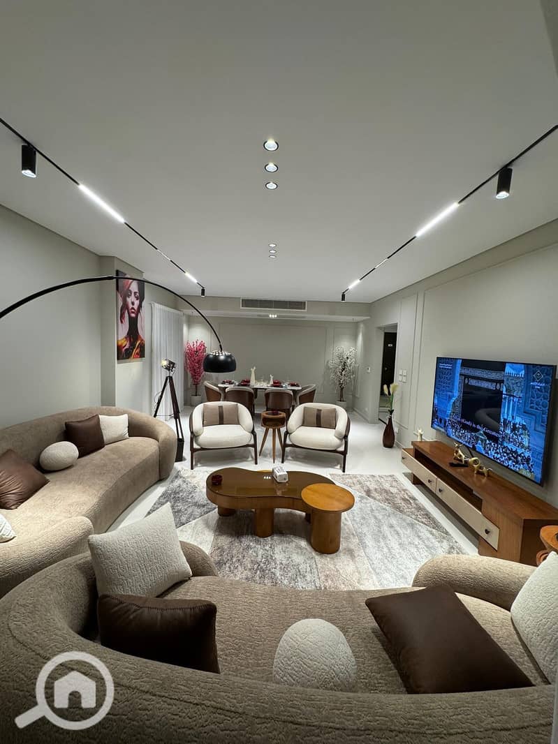 2 WhatsApp Image 2025-08-06 at 2.04. 52 PM (4). jpeg