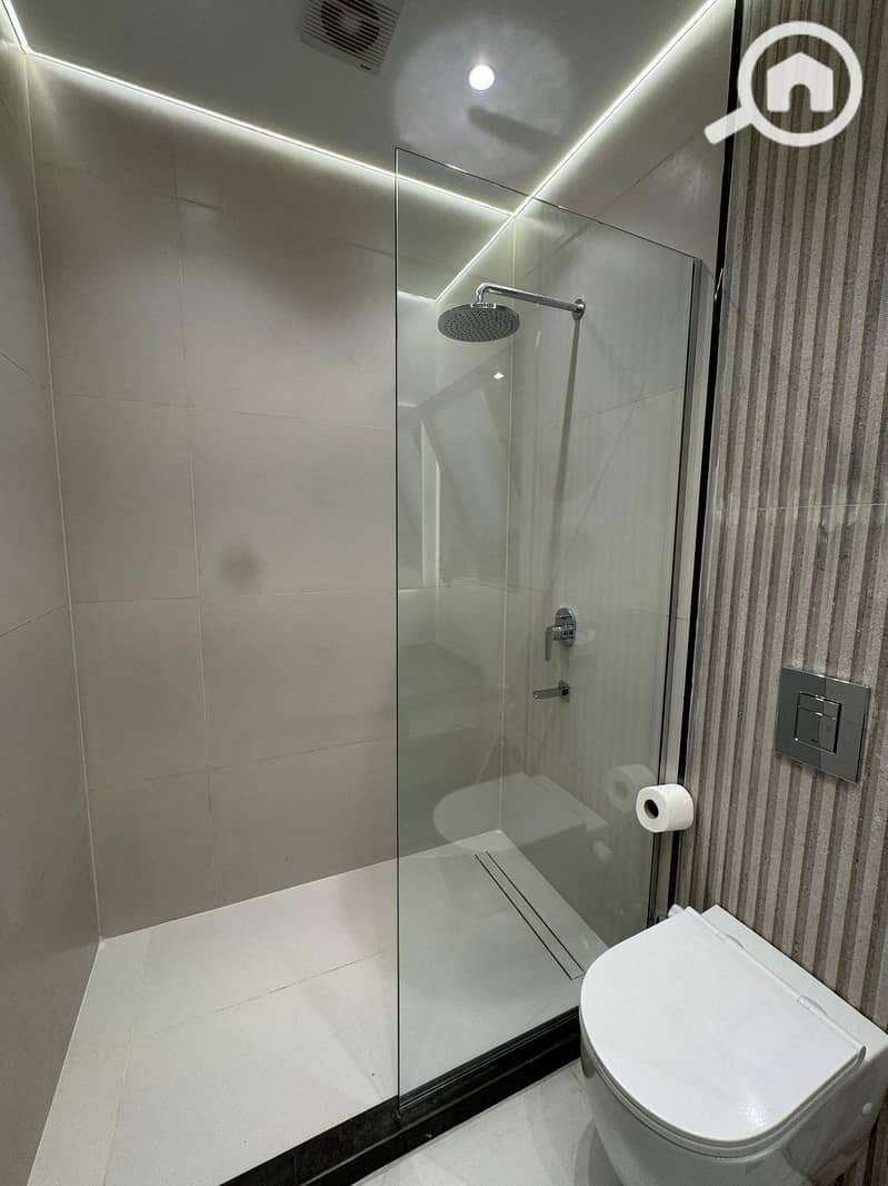 15 WhatsApp Image 2025-08-06 at 2.04. 51 PM (3). jpeg