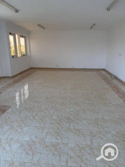 cfa9d44c-458b-4a80-b0ab-14f3ea7c4a2c. jpg