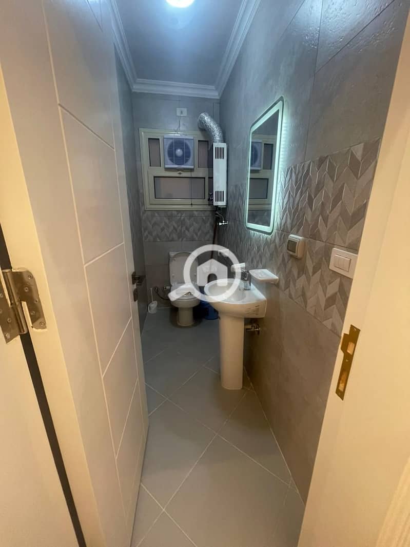 9 090cd72d-6b84-42b5-ac39-4d5b69dfba8c. jpeg