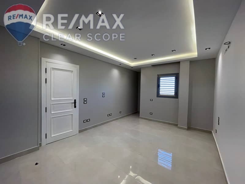 4 9aef8e96-6450-4201-9b39-366ae3bc73ab. jpeg