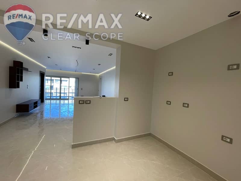 8 c344c122-cf3a-46b3-b253-5892c407916d. jpeg