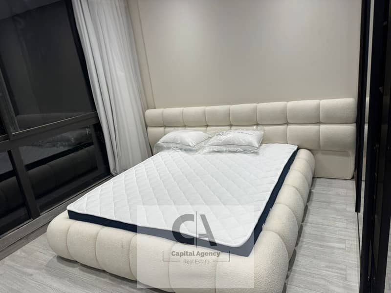 7 5f97bbd5-807f-4237-8dba-bc1a76928ac3. jpeg