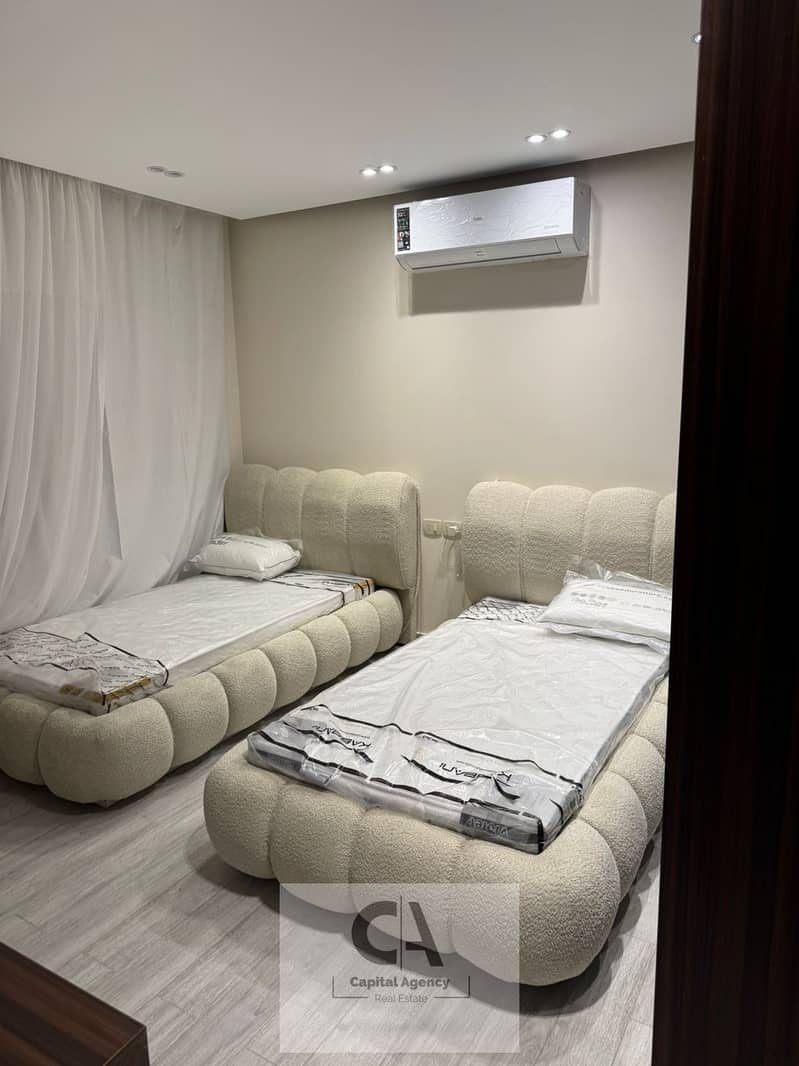 8 2f7401bb-7a01-43ac-b894-b20dd1bedccc. jpeg