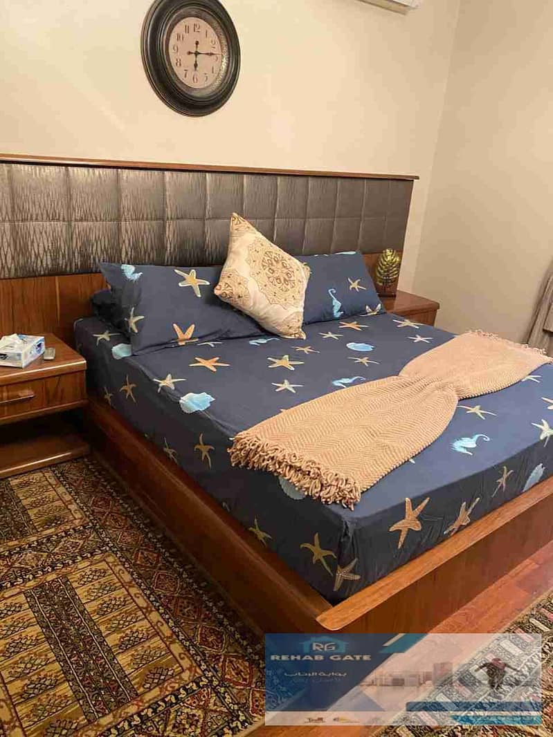 1000426205. jpg 1000426205. jpg