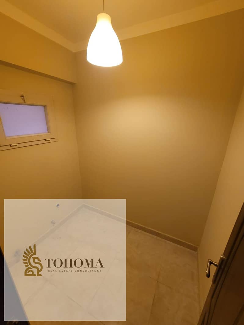 4 fc8951fc-5f69-4bac-a40e-b1ad47b2c208. jpg