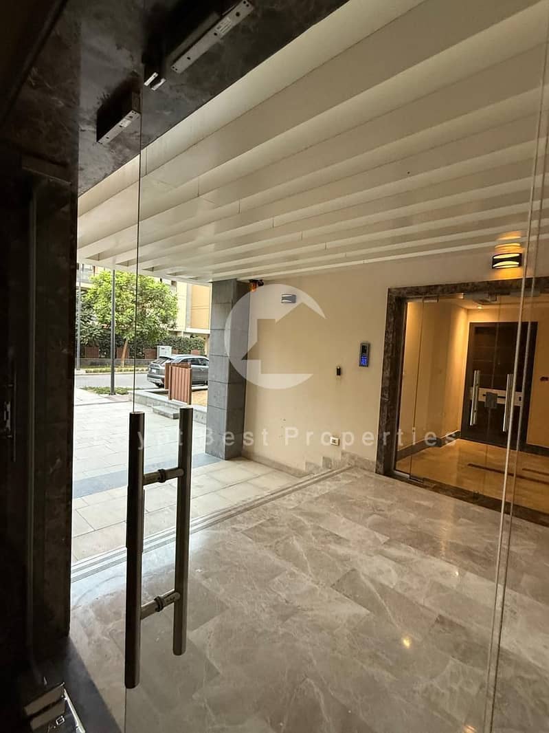 2 IMG-20251120-WA0100. jpg