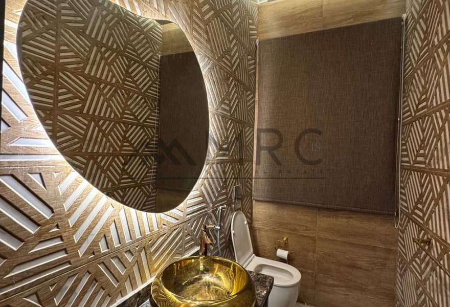 8 4ab5ef1d-ab97-434d-b78f-1d08088efdf8. jpg