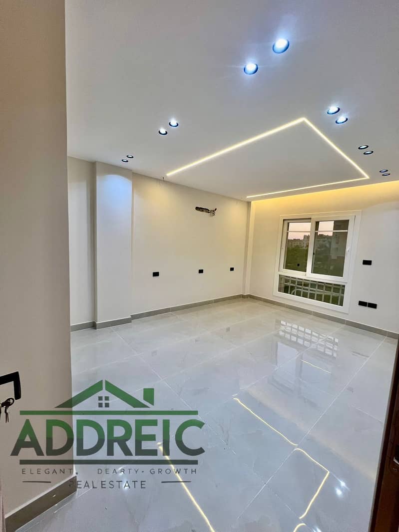 4 WhatsApp Image 2025-09-11 at 9.01. 50 PM. jpeg