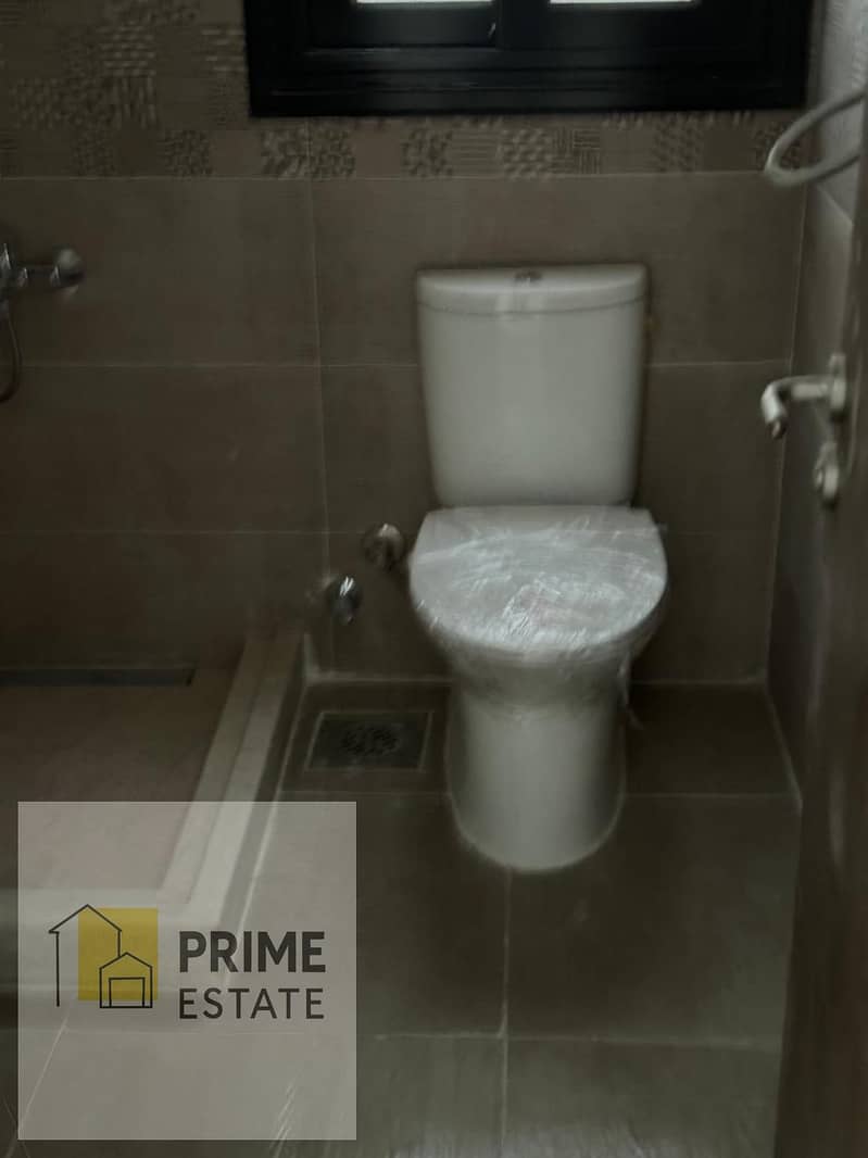 12 WhatsApp Image 2025-12-04 at 11.31. 20 AM (1). jpeg