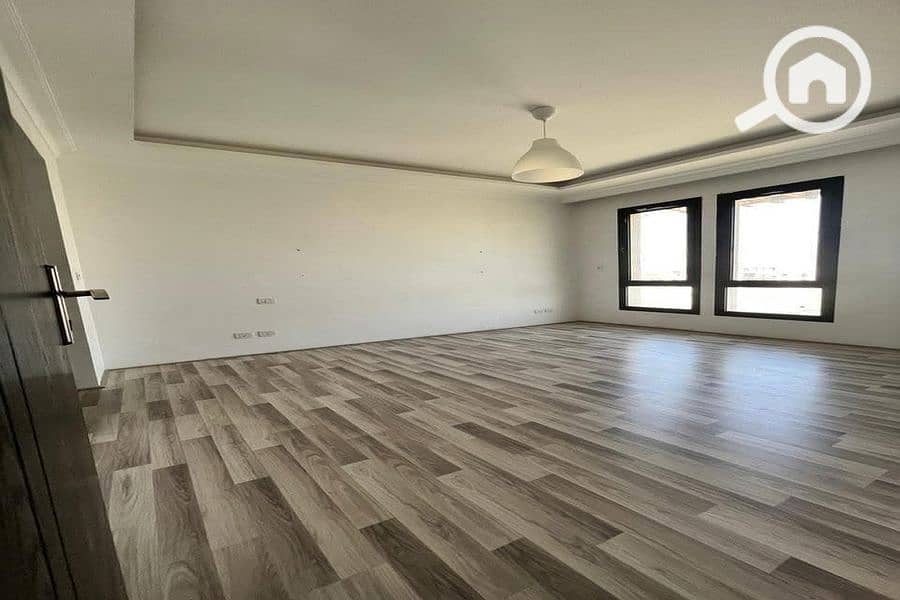 5 FB_IMG_1757497877551_900x600. jpg