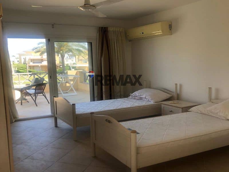 9 3d738c34-3175-4229-9821-5b919083f9c4. jpg