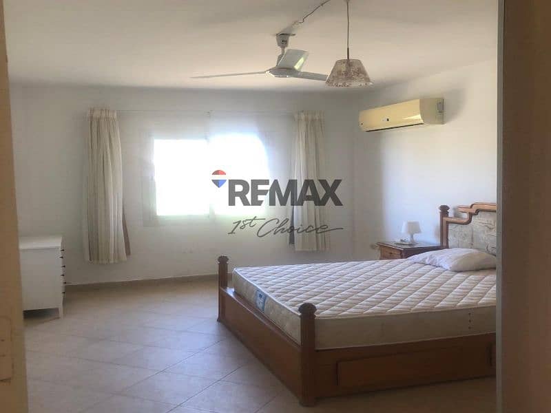 10 5f1e7692-0448-4f06-ae56-c08f7e07b524. jpg