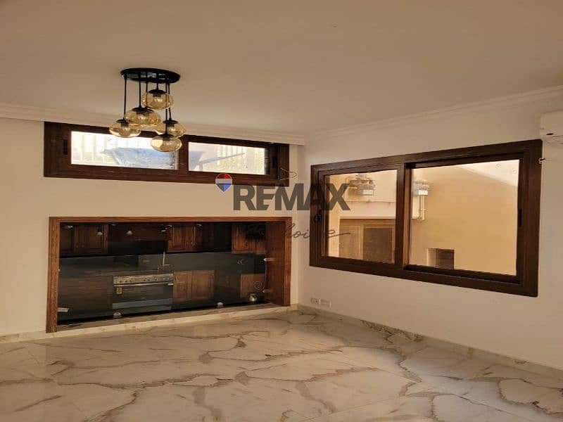 26 77aa006c-5e20-42ed-a966-e449fa3f9ad0. jpg