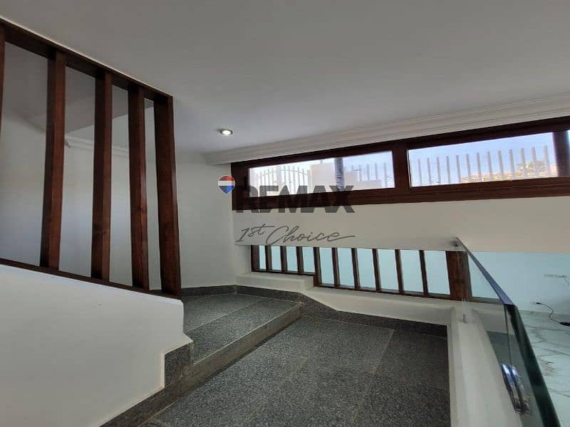 40 bdb73237-63e3-4e3b-a6dd-094dc60806aa. jpg