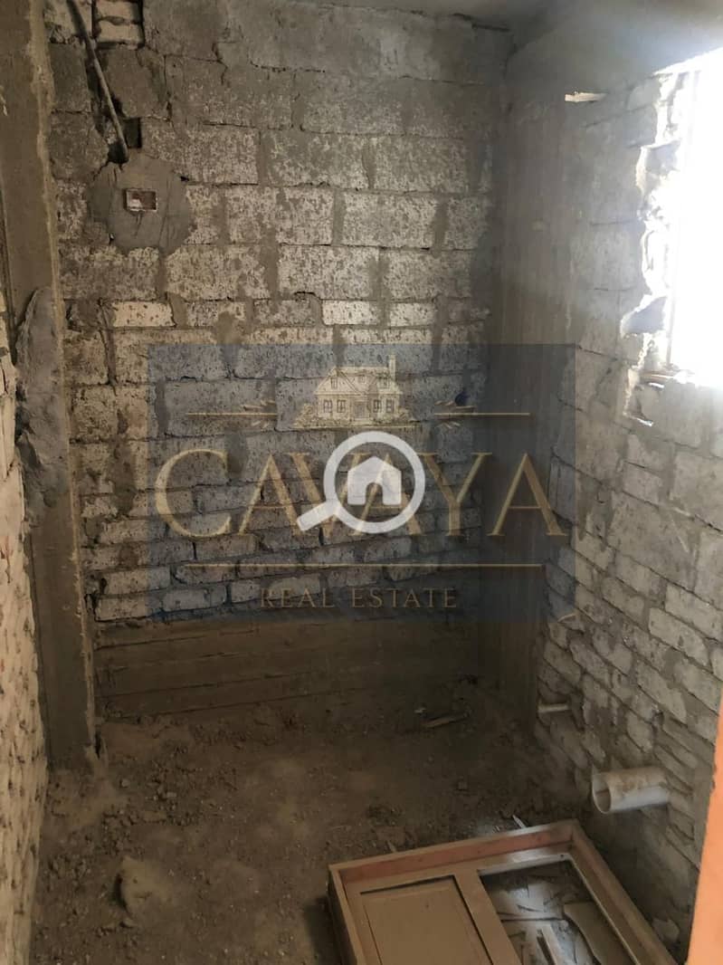 8 Untitled design (7). png