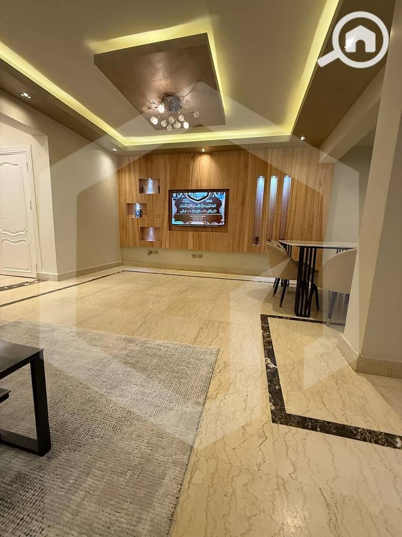 3 Beverly Hills 3. jpg