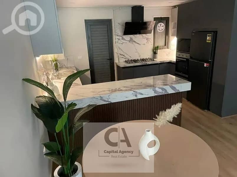 3 dba747df-facf-4619-82ca-62a6c243253e. jpeg