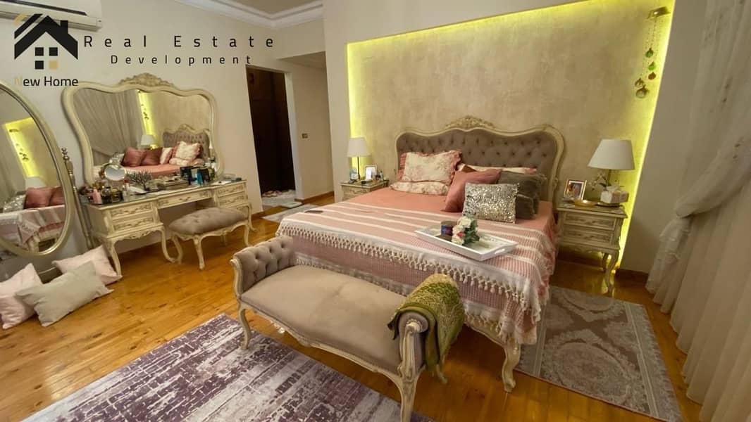 86bf70e4-702f-49a2-8ffe-70effcb1b8a1. jpeg