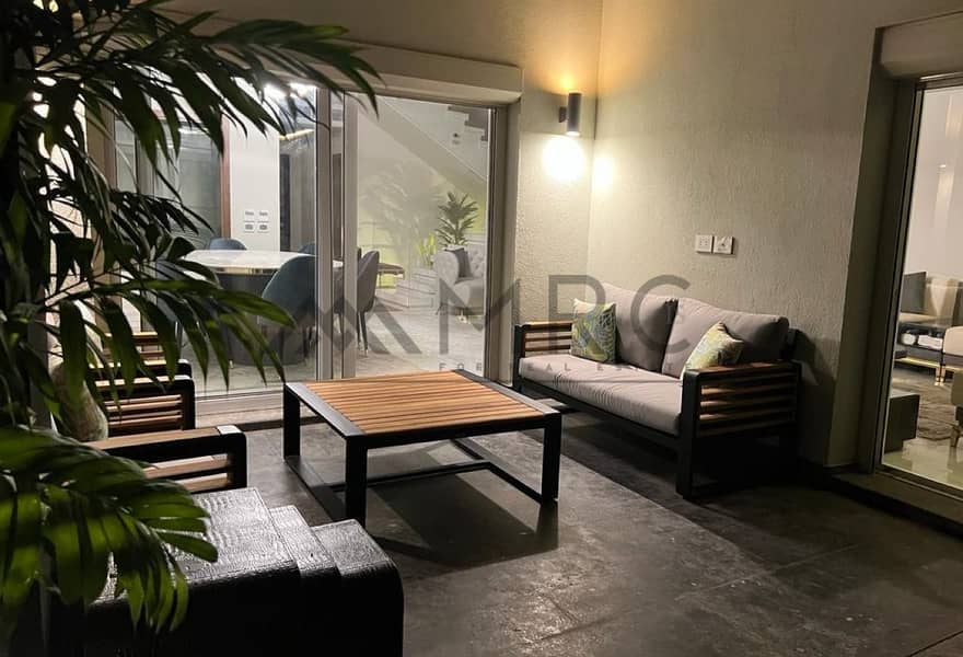 9 b9deae42-0a90-4fd0-8a97-23391d9c1602. jpg