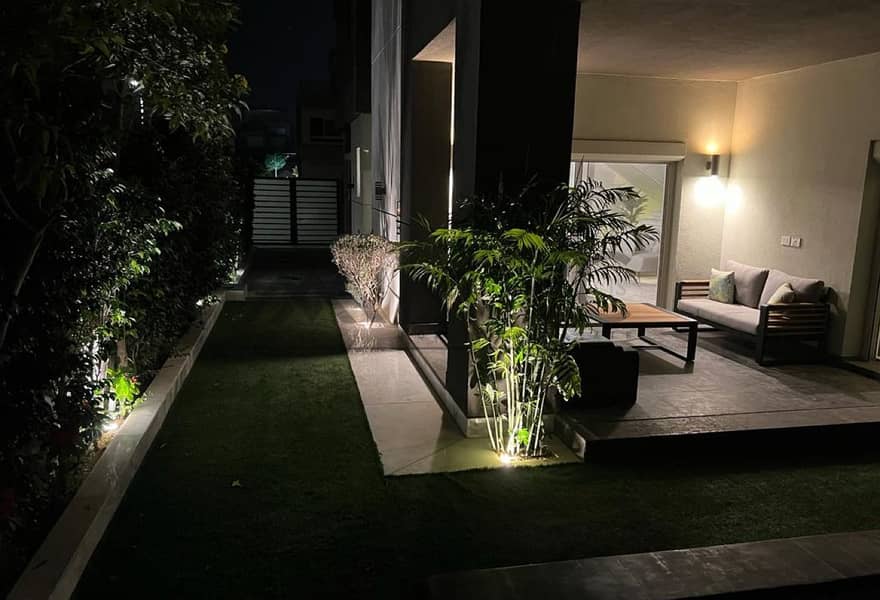 10 36402f9f-9ef3-469e-8908-ca5aa7793006. jpg