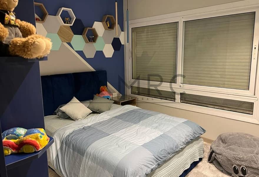 17 1cab5b47-1431-4580-9484-3854f4f20740. jpg