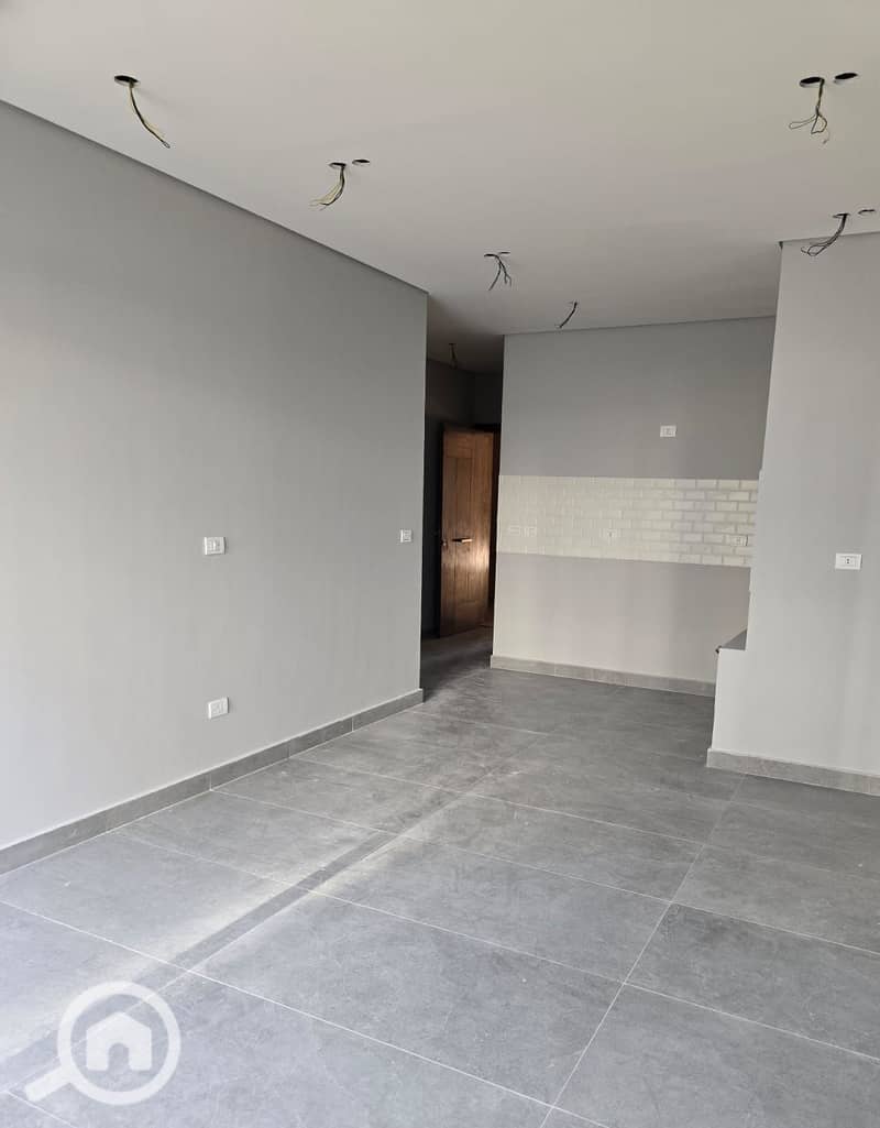 5 WhatsApp Image 2025-09-16 at 15.39. 08_87f71330. jpg