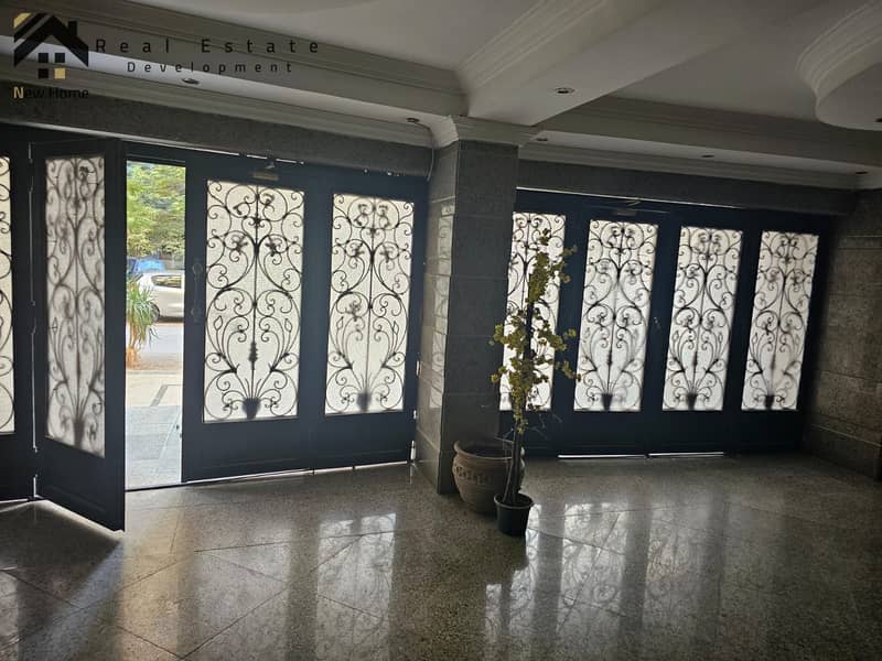 5 e29b8027-fc92-4132-8096-b531287f10cd. jpeg