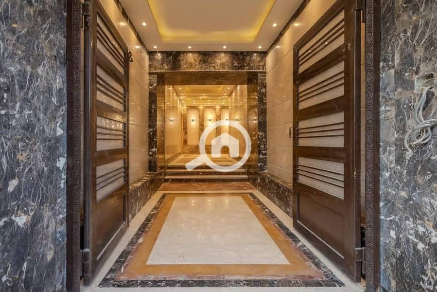 4 57fb9d97-b471-4a9d-a63f-3b2aaa04f108. jpg