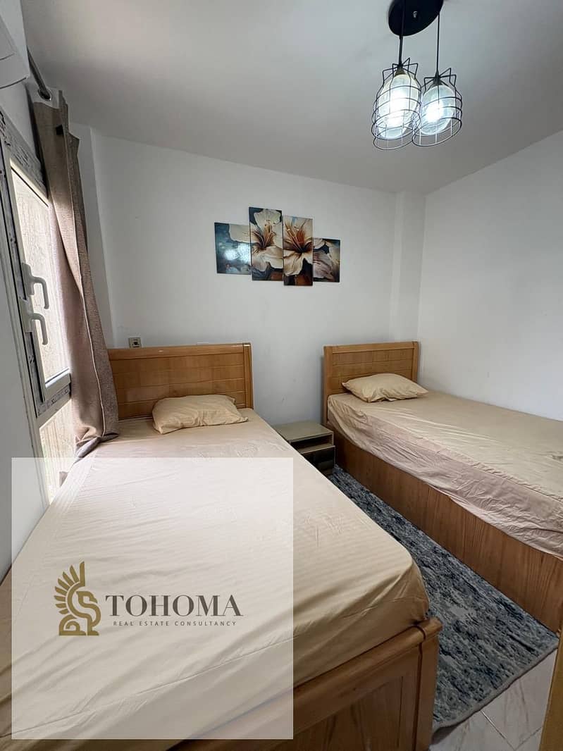 2 ef996201-ded9-4447-bc29-8dedd495c8a9. jpg