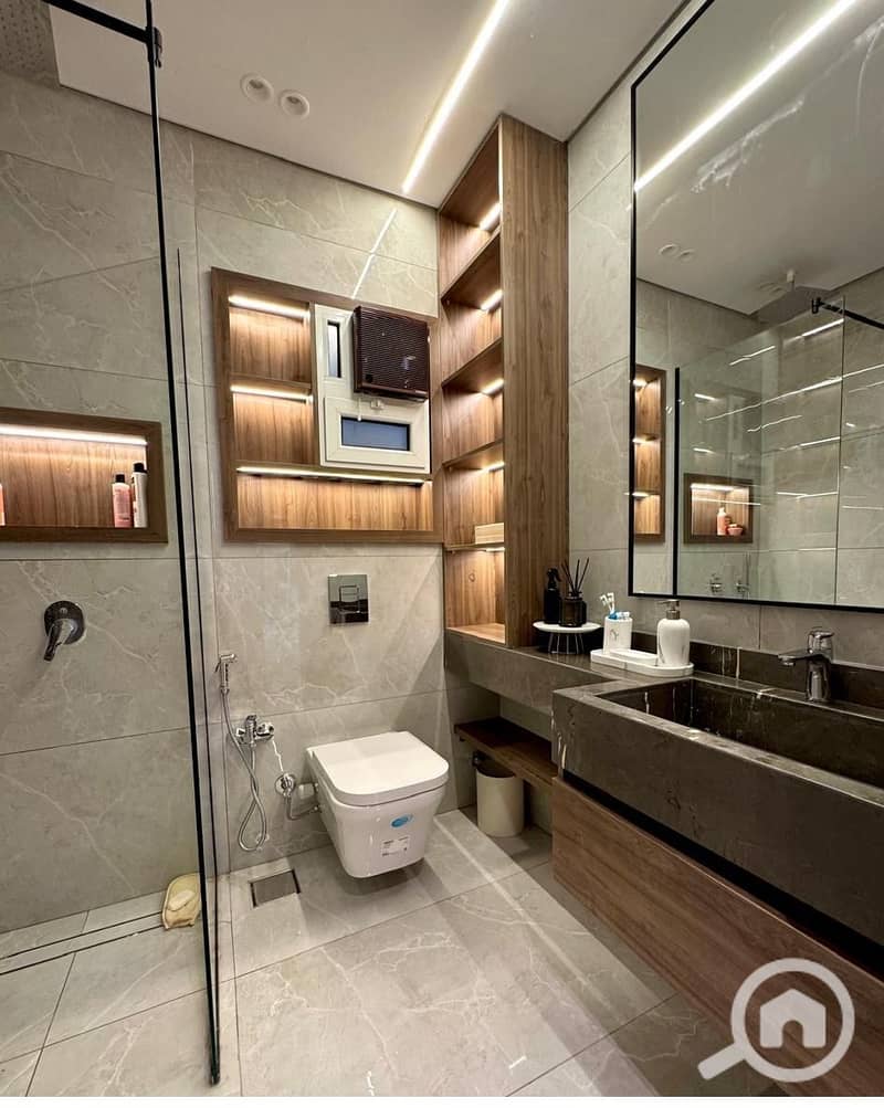 3 WhatsApp Image 2025-11-30 at 20.34. 44_668552f9. jpg