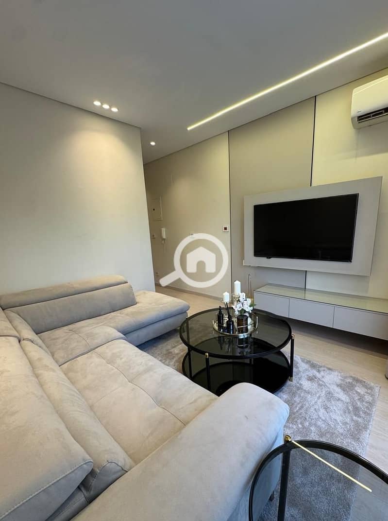 4 WhatsApp Image 2025-11-30 at 20.34. 45_3e164f5f. jpg