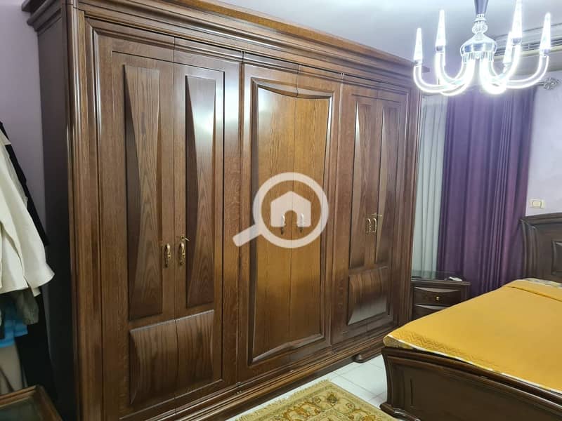 7 9a85f5bd-2964-4f03-a2f7-9e62cb87ecac. jpeg