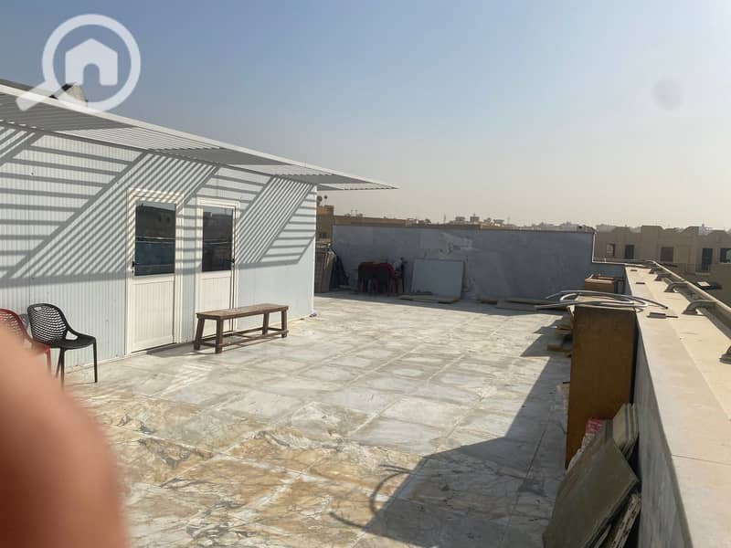 5 WhatsApp Image 2025-12-04 at 12.45. 45 PM (1). jpg