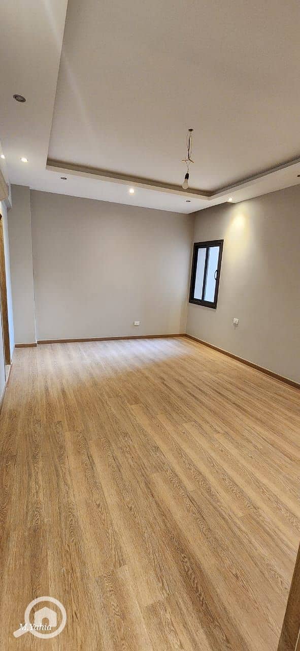 15 85279913-8696-441d-a5e6-d3aeefa58894. jpg