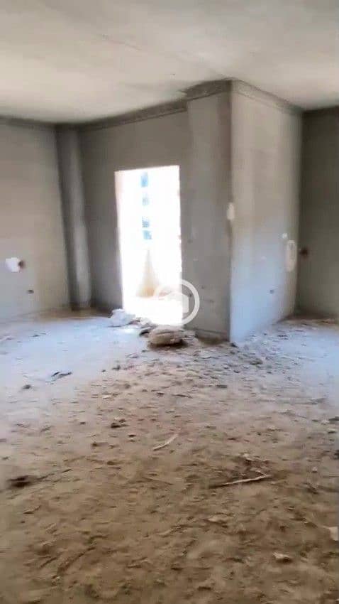 5 WhatsApp Video 2025-12-03 at 2.56. 59 PM - frame at 0m4s. jpg