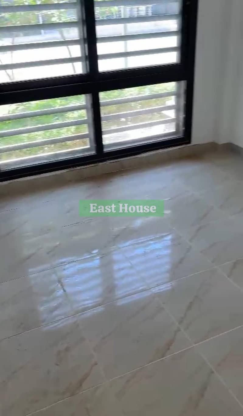 4 be7c60b2-9966-4083-80e1-619cbac2567a. jpg