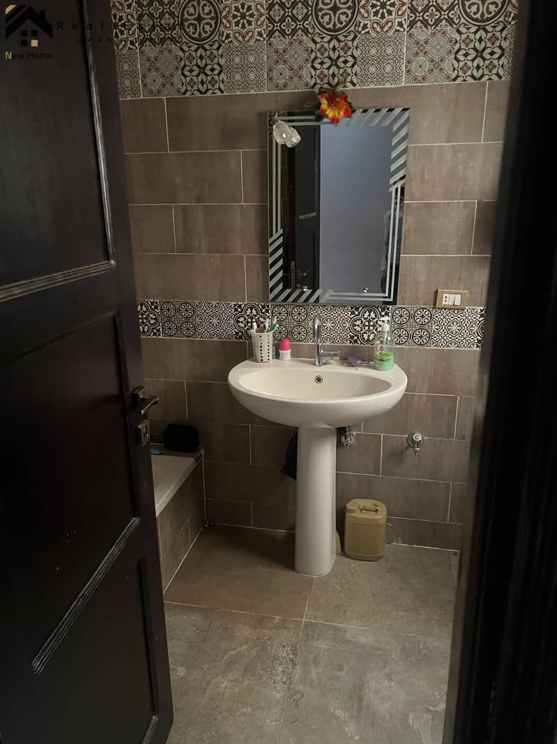 13 WhatsApp Image 2025-10-06 at 12.34. 29_cce7ca36. jpg