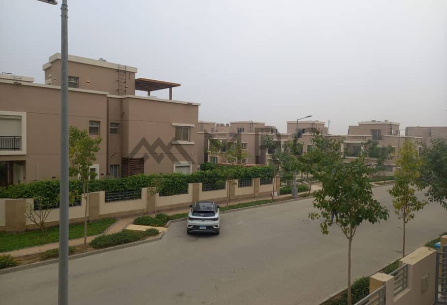 7 5a95e27d-2305-4444-af41-e2d6cc973ef4. jpg